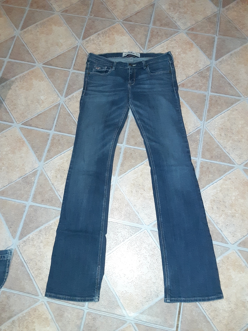 Hollister Women's Dark Blue Boot-Cut Jeans